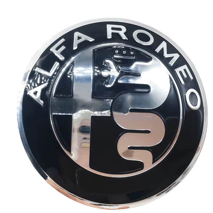 Alfa Romeo Quadrifoglio Naafdoppen & Stickers