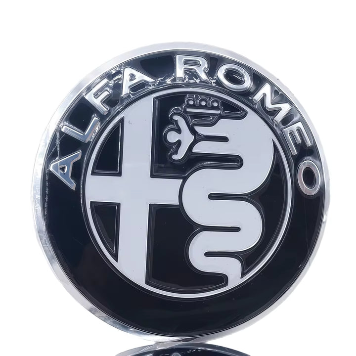 Alfa Romeo Quadrifoglio Naafdoppen & Stickers