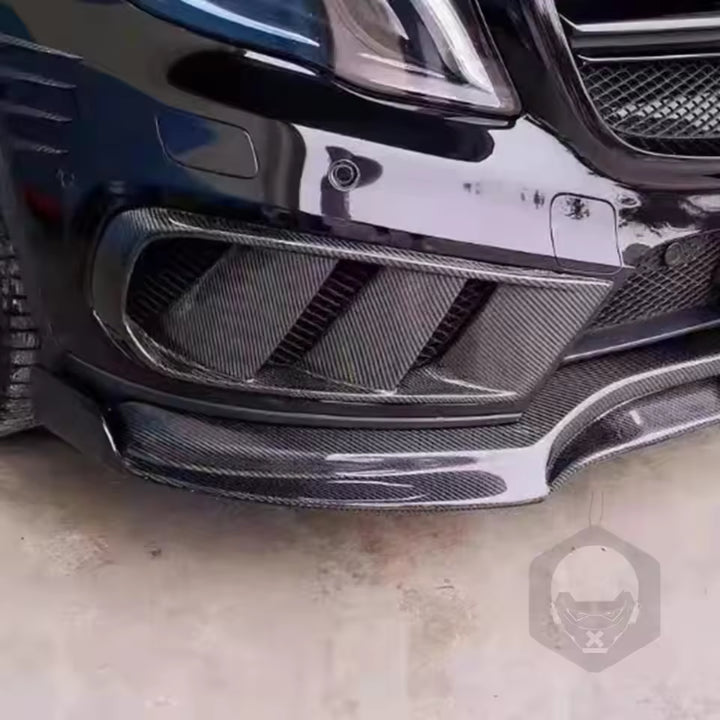 Mercedes-Benz Carbon Mistlamp Grille Trim Set