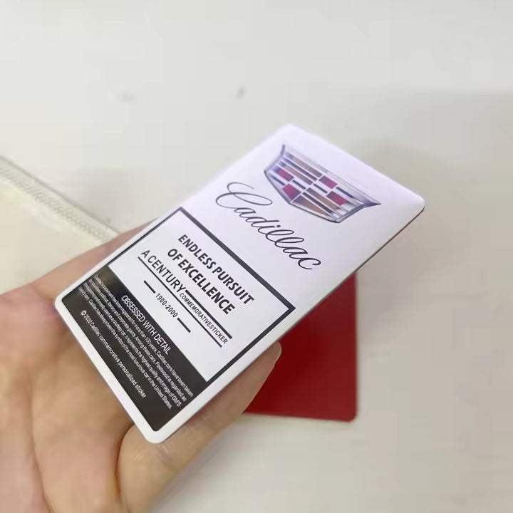 Cadillac Metalen Logo Sticker (50x80mm)