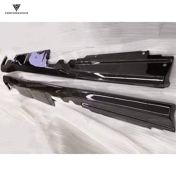 Ferrari 812 Carbon Zijskirts (OEM-Stijl)